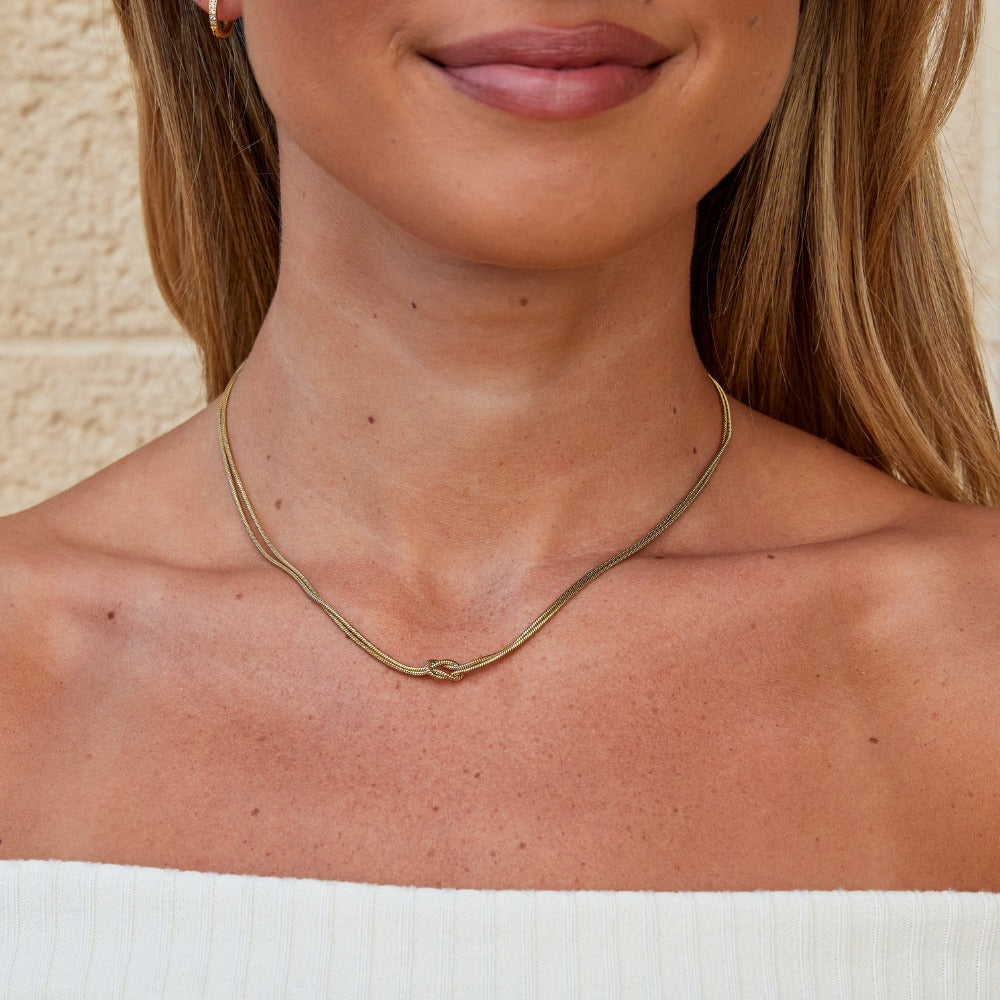 Knotted Gold Chain Necklace